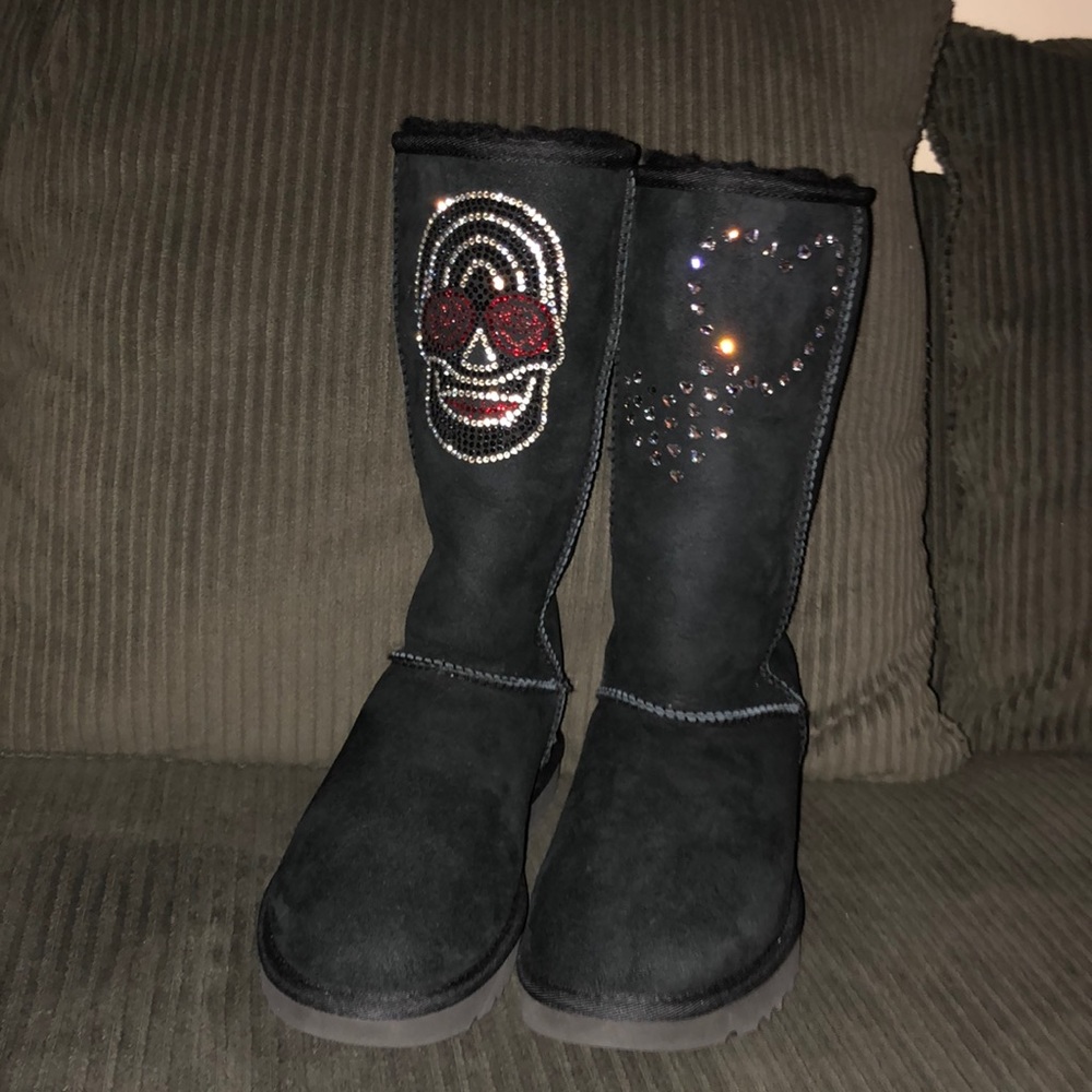 Bling It On: UGG® Launches In-Store Swarovski®-S-7